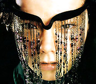 Бьорк осваивает науку гальванизации